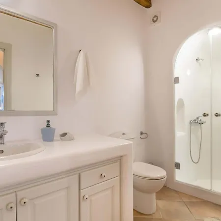 Camelie - Mykonos Agrari (Mykonos)